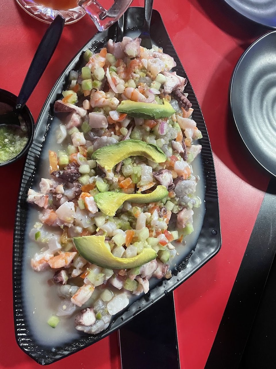 Tostada de Camaron Cocido Y Pulpo